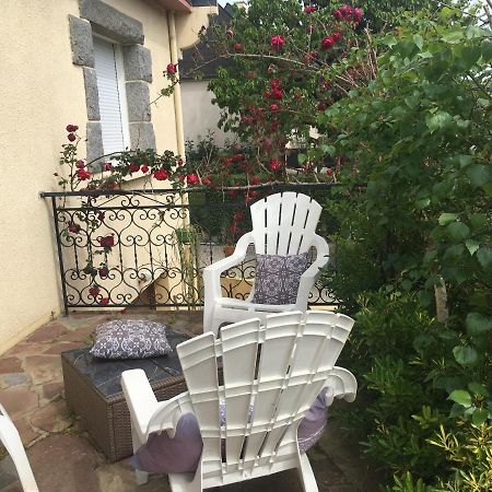 Studio Paisible Et Balneo Vezin-le-Coquet Luaran gambar