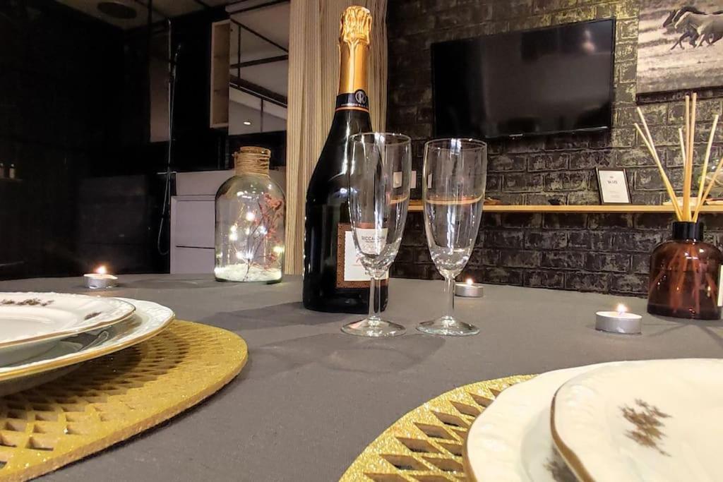 Studio Paisible Et Balneo Vezin-le-Coquet Luaran gambar
