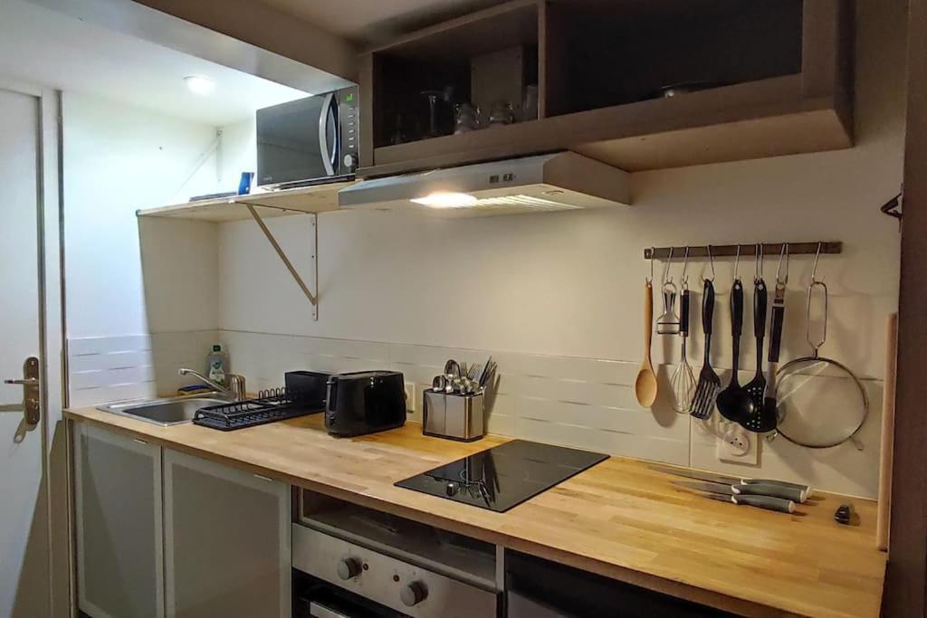Studio Paisible Et Balneo Vezin-le-Coquet Luaran gambar